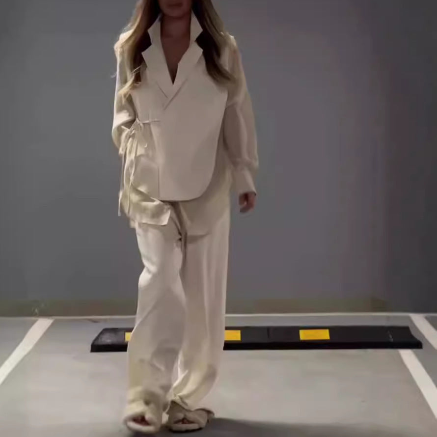 Chic, fluide, prêt à briller — à tout moment
